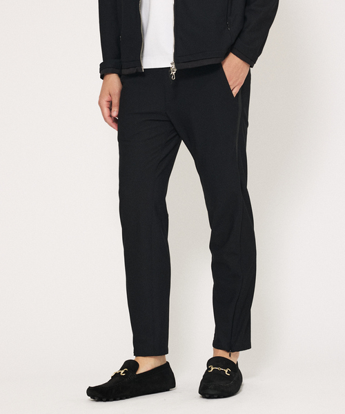 DESIGNWORKS（デザインワークス）の「【セットアップ対応】ナイロン トリコットメッシュ アクティブパンツ / ウォッシャブル / ストレッチ（スラックス・メンズ・ストライプ/ブラック/グレー・46/48/50）」の2枚目の写真