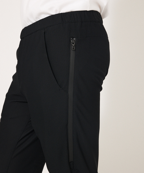 DESIGNWORKS（デザインワークス）の「【セットアップ対応】ナイロン トリコットメッシュ アクティブパンツ / ウォッシャブル / ストレッチ（スラックス・メンズ・ストライプ/ブラック/グレー・46/48/50）」の10枚目の写真