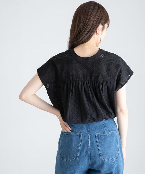 URBAN RESEARCH Sonny Label（アーバンリサーチサニーレーベル）の「『WEB限定』バンドカラーコットンレースシャツ（シャツ/ブラウス・レディース・ブルー系その他/ミント/ピンク/ブラック/アイボリー・FREE）」の10枚目の写真