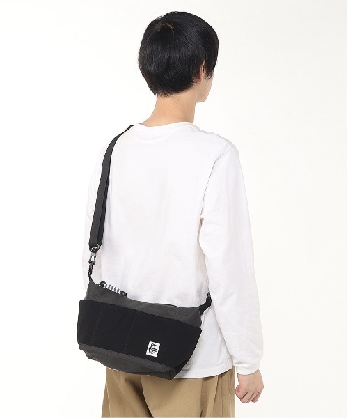 CHUMS(チャムス)の「【CHUMS/チャムス】 Collect Shoulder Sweat Nylon(ショルダーバッグ・レディース・その他1/その他3/その他2/その他4/その他5/その他8/その他6/その他7/その他9/その他10/その他11/その他12・FREE)」の14枚目の写真
