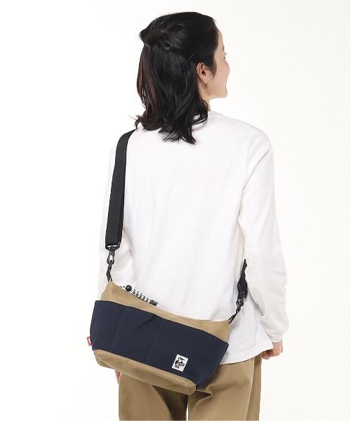 CHUMS(チャムス)の「【CHUMS/チャムス】 Collect Shoulder Sweat Nylon(ショルダーバッグ・レディース・その他1/その他3/その他2/その他4/その他5/その他8/その他6/その他7/その他9/その他10/その他11/その他12・FREE)」の16枚目の写真