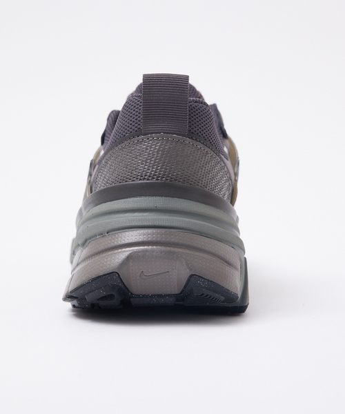 NIKE(ナイキ)の「【NIKE / ナイキ】V2K RUN / スニーカー(スニーカー・メンズ・ブラック・28/27/26)」の7枚目の写真