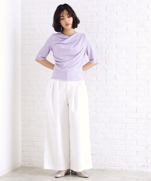 THE SHOP TK （ザ ショップ ティーケー ）の「ドレープカットソー【洗濯機OK/シワになりにくい】（シャツ/ブラウス・レディース・ライトグリーン/オフホワイト/パープル/ブラック・12/13）」の17枚目の写真