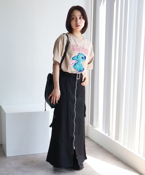 Disney(ディズニー)の「【Disney/ディズニー】スティッチ アートワークデザイン サガラ刺繍 半袖Tシャツ(Tシャツ/カットソー・レディース・ベージュ/パープル/スミクロ/サックスブルー・M/L)」の13枚目の写真
