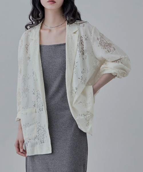 etoll.（エトル）の「フラワーレーステーラードジャケット（テーラードジャケット・レディース・アイボリー/ブラック・M）」の17枚目の写真