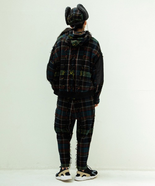 STOF(ストフ)の「FRINGE WOOL MIX HOODED BLOUSON(ブルゾン・メンズ・ブラック/ベージュ・S/M)」の8枚目の写真