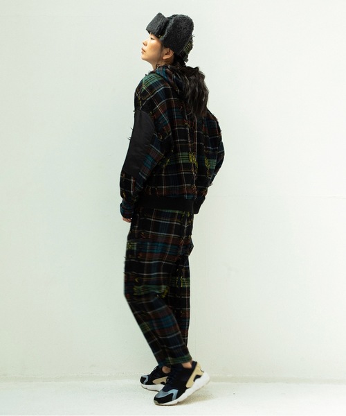 STOF(ストフ)の「FRINGE WOOL MIX HOODED BLOUSON(ブルゾン・メンズ・ブラック/ベージュ・S/M)」の9枚目の写真