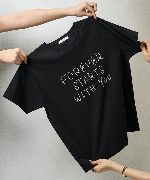 FREAK'S STORE(フリークスストア)の「チェーンステッチロゴTシャツ(Tシャツ/カットソー・レディース・オフホワイト/ブラック/レモンイエロー・フリ-)」の4枚目の写真