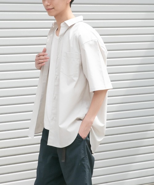 FORK&SPOON(フォークアンドスプーン)の「FORK&SPOON TEC LINENシャツ(シャツ/ブラウス・メンズ・ブルー系その他/ライトグレー/ブラック・4/5)」の2枚目の写真