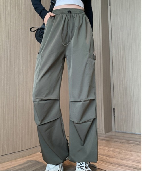 NiiNa(ニーナ)の「【 NiiNa / ニーナ 】ハイウェストワイドレッグパンツ(その他パンツ・レディース・ブラック/グレー/ベージュ・LARGE/MEDIUM/SMALL)」の14枚目の写真