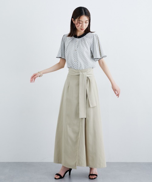 slattgir（スラットジール）の「高身長　幾何柄ブラウス（トールサイズ）（シャツ/ブラウス・レディース・ホワイト/ブラック・TM/TL/TLL/T3L/T4L/T5L）」の4枚目の写真