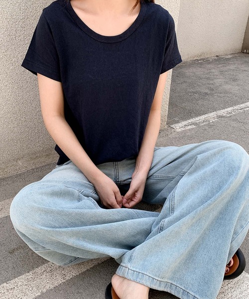 LOWO(ロワ)の「綿混シンプル無地Tシャツ カットソー(Tシャツ/カットソー・レディース・ボルドー/モカ/カーキ/ネイビー/グレー/ホワイト/ブラック/ベージュ/パープル・L/M)」の7枚目の写真