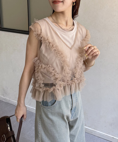 Thevon（ゼボン）の「チュールフリルベスト×ノースリセットプルオーバー（Tシャツ/カットソー・レディース・グレイッシュベージュ/ブラック/オフホワイト・FREE）」の20枚目の写真