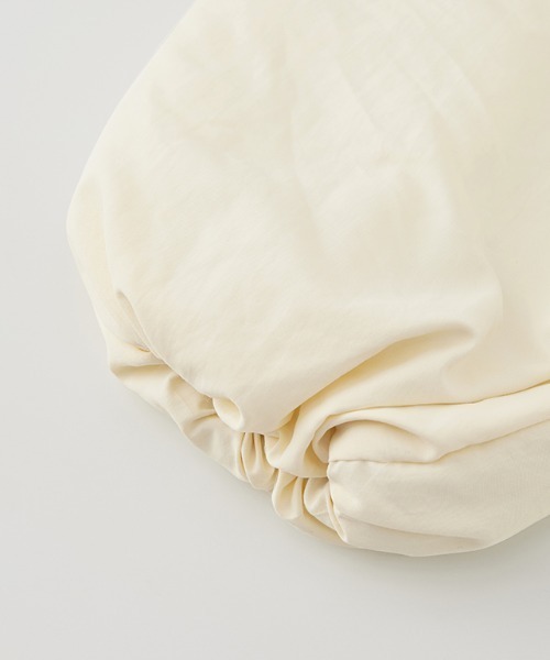 RANAN(ラナン)の「ノーカラーオーバーサイズ中綿ブルゾン(ダウンジャケット/コート・レディース・ブラック/ベージュ/アイボリー・LL/L/M)」の15枚目の写真