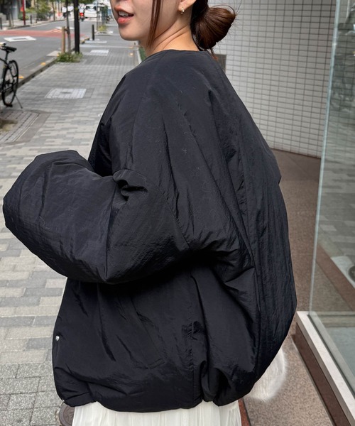 RANAN(ラナン)の「ノーカラーオーバーサイズ中綿ブルゾン(ダウンジャケット/コート・レディース・ブラック/ベージュ/アイボリー・LL/L/M)」の21枚目の写真