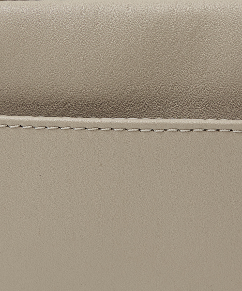 collex(コレックス)の「マルチミニショルダーバッグ(ショルダーバッグ・レディース・グレイッシュベージュ/ブラック・フリー)」の15枚目の写真