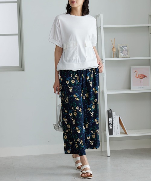 BELLUNA PLUS（ベルーナ）の「ビッグポケット付異素材切替プルオーバー（Tシャツ/カットソー・レディース・ネイビー/オフホワイト/カーキ・X-LARGE/MEDIUM/LARGE）」の5枚目の写真
