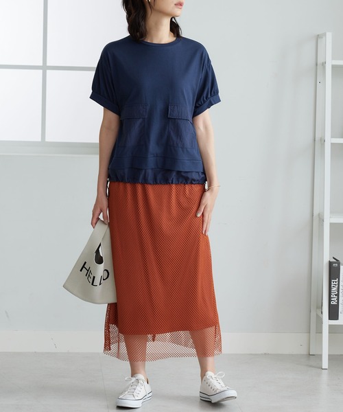 BELLUNA PLUS（ベルーナ）の「ビッグポケット付異素材切替プルオーバー（Tシャツ/カットソー・レディース・ネイビー/オフホワイト/カーキ・X-LARGE/MEDIUM/LARGE）」の7枚目の写真