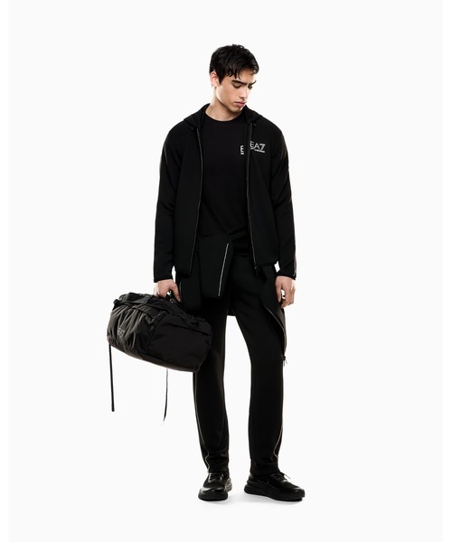 EMPORIO ARMANI EA7(エンポリオアルマーニイーエーセブン)の「【エンポリオ アルマーニ EA7】Gold Label 長袖Tシャツ ビスコース混紡(Tシャツ/カットソー・メンズ・ブラック・LARGE/MEDIUM/SMALL/X-LARGE/X-SMALL/XX-LARGE)」の5枚目の写真