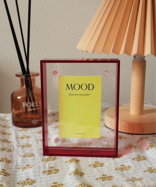 ammy.（エイミードット）の「【 ammy. / エイミードット 】 透明 カラーアクリル フォトスタンド（フォトフレーム・レディース・オレンジ/パープル/ライトピンク/グリーン/ライトグリーン/フューシャピンク/クリア/マルチ/ピンク/レッド/イエロー/ダークブルー・FREE）」の9枚目の写真