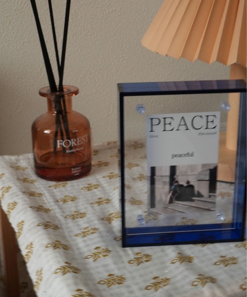 ammy.（エイミードット）の「【 ammy. / エイミードット 】 透明 カラーアクリル フォトスタンド（フォトフレーム・レディース・オレンジ/パープル/ライトピンク/グリーン/ライトグリーン/フューシャピンク/クリア/マルチ/ピンク/レッド/イエロー/ダークブルー・FREE）」の17枚目の写真