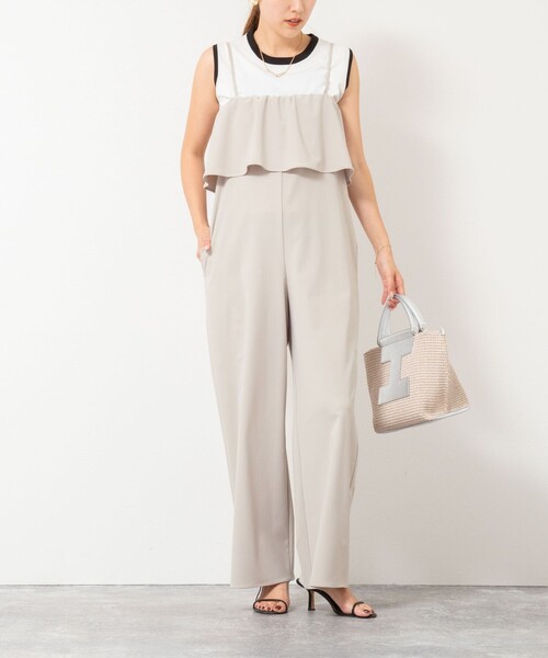 NOLLEY’S Sophi（ノーリーズソフィ）の「ウォッシャブルトリコットサロペット（サロペット/オーバーオール・レディース・グレイッシュベージュ/ブラック・38）」の2枚目の写真