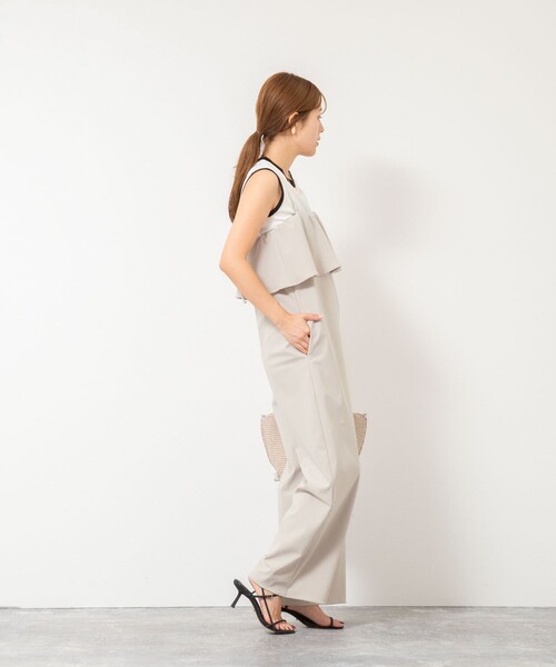 NOLLEY’S Sophi（ノーリーズソフィ）の「ウォッシャブルトリコットサロペット（サロペット/オーバーオール・レディース・グレイッシュベージュ/ブラック・38）」の5枚目の写真