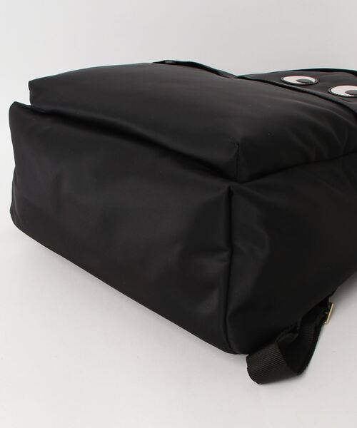 ANYA HINDMARCH(アニヤハインドマーチ)の「ANYA HINDMARCH Backpack Eyes in ECONYLR regenerated Nylon アニヤハインドマーチ バックパック(バックパック/リュック・レディース・ブラック・FREE)」の10枚目の写真