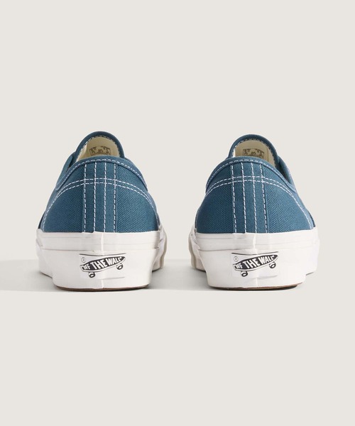 VANS(バンズ)の「VANS PREMIUM オーセンティック(スニーカー・メンズ・ブルーグレー・7/9.5/10.5/11.5/6.5/5/7.5/5.5/12/9/8.5/11/6/8/10)」の4枚目の写真