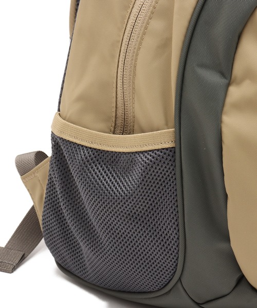 THE NORTH FACE(ザノースフェイス)の「THE NORTH FACE KIDS HOMESLICE / ザ・ノース・フェイス キッズ ホームスライス(バックパック/リュック・キッズ・ミント/ピンク/ブルー/カーキ・FREE)」の18枚目の写真