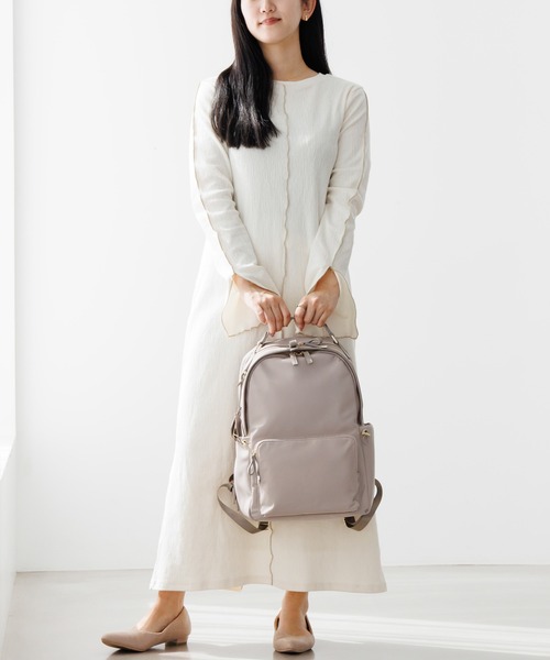 Jewelna Rose(ジュエルナローズ)の「キラハピ リュック 13.3インチPC 16211(バックパック/リュック・レディース・ブラック/グレイッシュベージュ/ライトピンク・FREE)」の9枚目の写真
