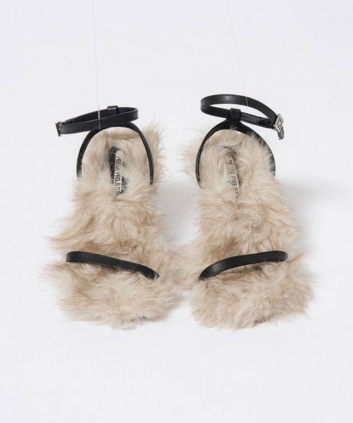 PRANK PROJECT(プランクプロジェクト)の「ナローストラップファーサンダル / Narrow Strap Fur Sandals(サンダル・レディース・マルチ・38/36/37)」の7枚目の写真