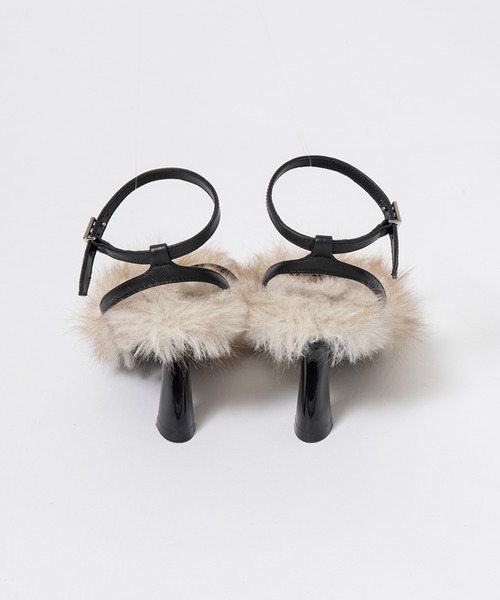 PRANK PROJECT(プランクプロジェクト)の「ナローストラップファーサンダル / Narrow Strap Fur Sandals(サンダル・レディース・マルチ・38/36/37)」の3枚目の写真