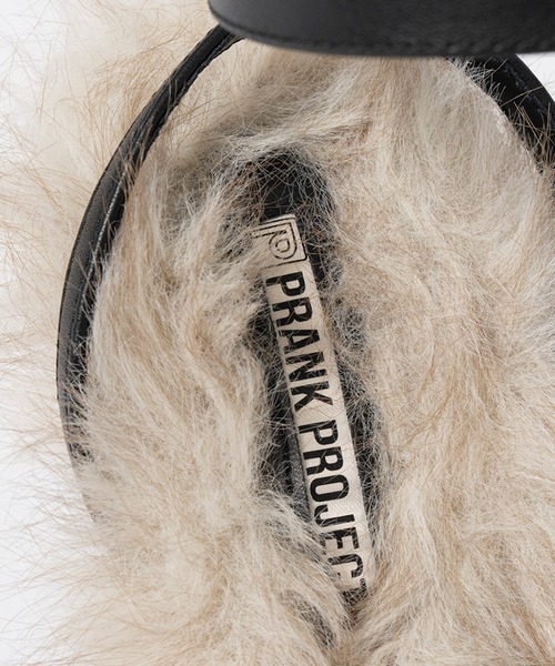 PRANK PROJECT(プランクプロジェクト)の「ナローストラップファーサンダル / Narrow Strap Fur Sandals(サンダル・レディース・マルチ・38/36/37)」の5枚目の写真