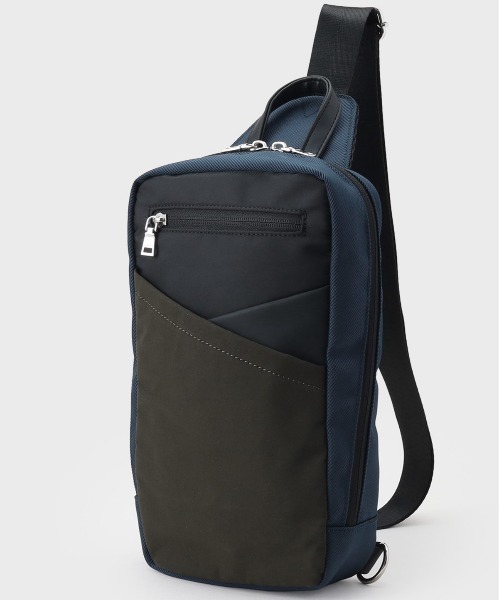 THE SHOP TK (ザ ショップ ティーケー )の「切替ボディバッグ(ボディバッグ/ウエストポーチ・メンズ・ネイビー/ブラウン系その他/ブラック・00)」の3枚目の写真