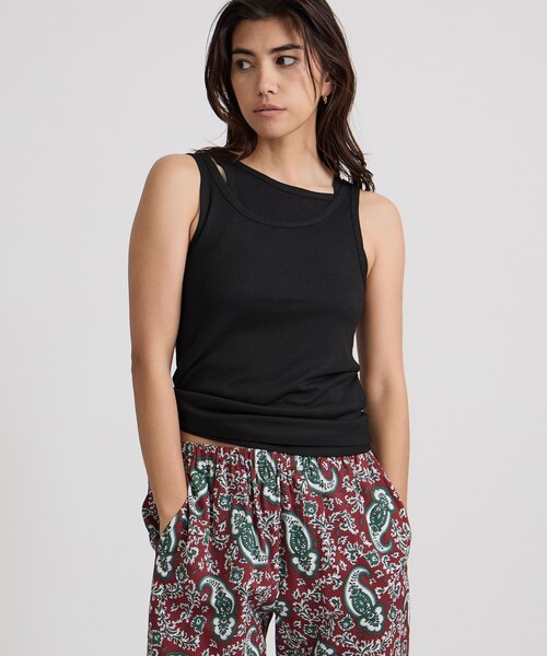 Saturdays NYC(サタデーズ ニューヨークシティ )の「Lara Double Tank Top(Tシャツ/カットソー・レディース・ブラック/ホワイト・L/S/M)」の5枚目の写真
