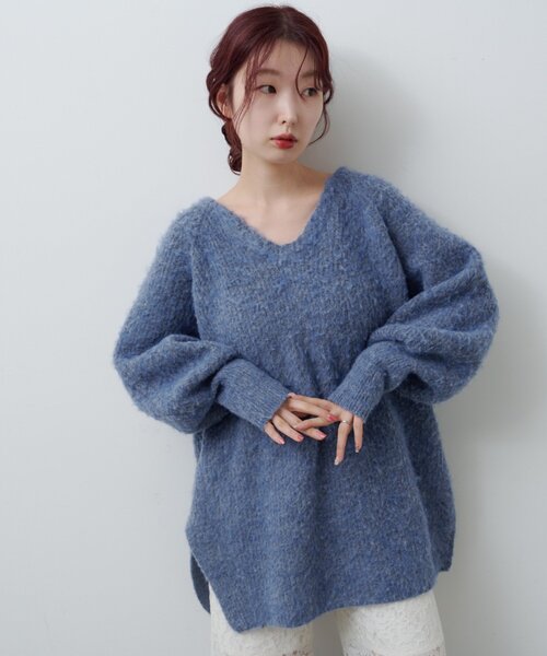 ★TV衣装★　Kastane　メランジVあきニットプルオーバー　青 WEB先行/前後2WAY】メランジVあきニットプルオーバー（ニット