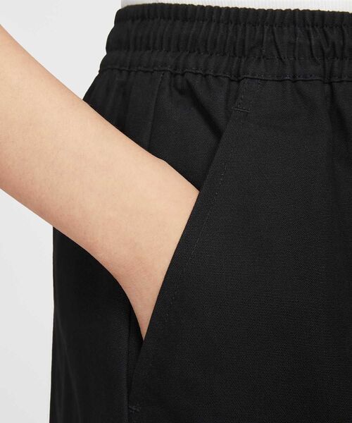 NIKE(ナイキ)の「ナイキ スポーツウェア ウィメンズ ルーズ カーゴ スカート / Nike Sportswear Women's Loose Cargo Skirt HV2497-010 Black(スカート・レディース・ブラック・XS/XL/L/M/S)」の4枚目の写真