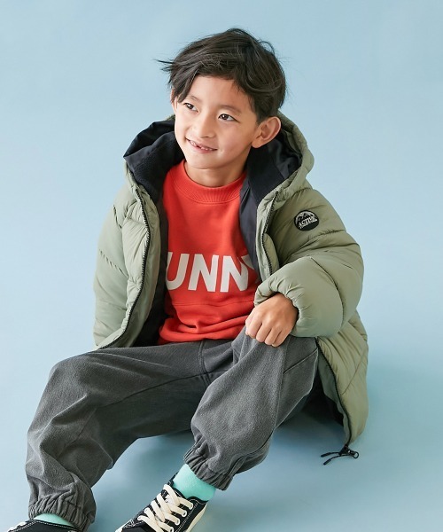 devirock（デビロック）の「洗える ファイバーダウン えらべるフード&デザイン 中綿ジャケット（ダウンジャケット/コート・キッズ・グリーン系1/ブラック系2/ブルー系2/ベージュ系1/グリーン系3/ブラック系4/ブルー系4/ブルー系1/ピンク系1/グリーン系4/ピンク系2/ブラック系1/グリーン系2/ブラック系3/ブルー系3・90cm/100cm/110cm/120cm/130cm/140cm/150cm/160cm）」の7枚目の写真