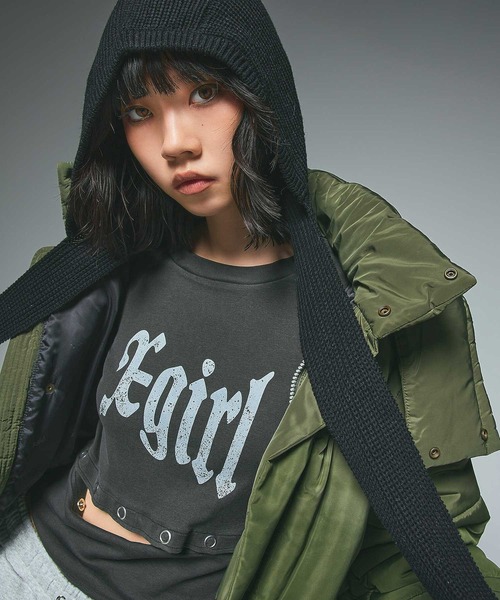 X-girl（エックスガール）の「FADED 2WAY PADDED JACKET（ナイロンジャケット・レディース・ブラック/オリーブ・S/M）」の3枚目の写真