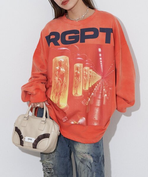 RePRODUCTION LABEL(リプロダクションレーベル)の「【RePRODUCTION LABEL / リプロダクションレーベル】スーパーBIGロゴスウェット(Tシャツ/カットソー・レディース・チャコールグレー/オレンジ/ネイビー/パープル・FREE)」の5枚目の写真