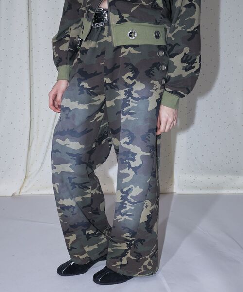 SEQUENZ(シークエンズ)の「※WEB限定 / セットアップ対応 / アイレット加工スウェットパンツ /sqnz fade sweat pants(その他パンツ・メンズ・グレー/その他1/ブラック/ピンク/ライトグレー・MEDIUM/SMALL/LARGE)」の7枚目の写真