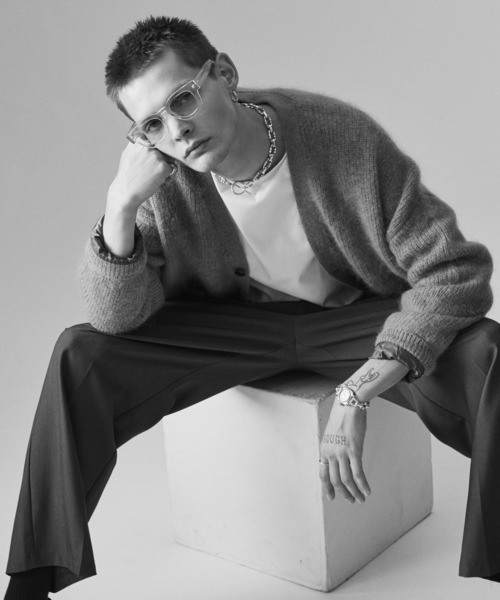glamb(グラム)の「Blue Noise Tuck Slacks / ブルーノイズタックスラックス(スラックス・メンズ・ブルー/ブラック・S/M/L)」の14枚目の写真