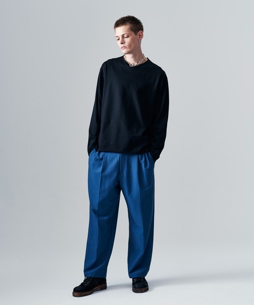 glamb(グラム)の「Blue Noise Tuck Slacks / ブルーノイズタックスラックス(スラックス・メンズ・ブルー/ブラック・S/M/L)」の5枚目の写真