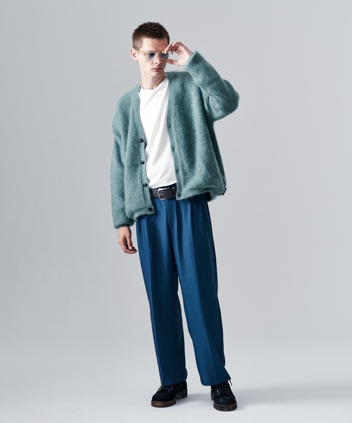 glamb(グラム)の「Blue Noise Tuck Slacks / ブルーノイズタックスラックス(スラックス・メンズ・ブルー/ブラック・S/M/L)」の4枚目の写真