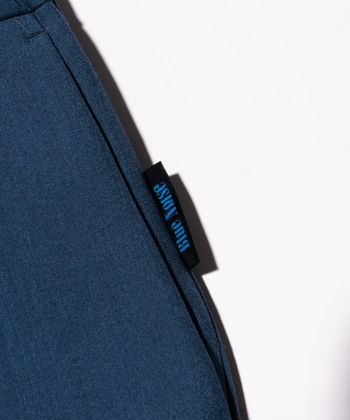 glamb(グラム)の「Blue Noise Tuck Slacks / ブルーノイズタックスラックス(スラックス・メンズ・ブルー/ブラック・S/M/L)」の8枚目の写真