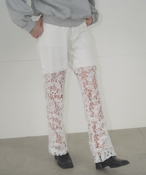 Mirette(ミレット)の「フローラルレースワイドデニム / Floral Lace Wide Denim(デニムパンツ・レディース・ライトブルー/ホワイト/グレー・MEDIUM/SMALL)」の6枚目の写真