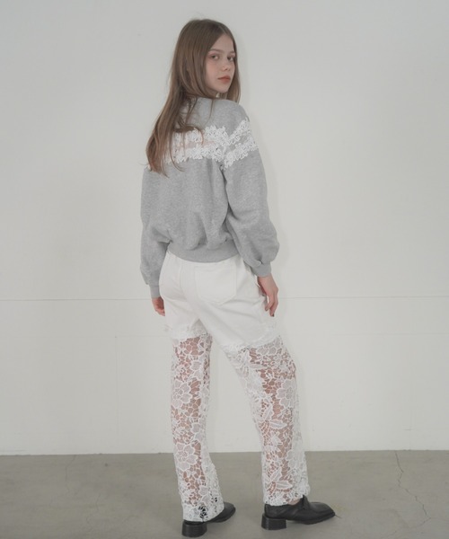 Mirette(ミレット)の「フローラルレースワイドデニム / Floral Lace Wide Denim(デニムパンツ・レディース・ライトブルー/ホワイト/グレー・MEDIUM/SMALL)」の22枚目の写真