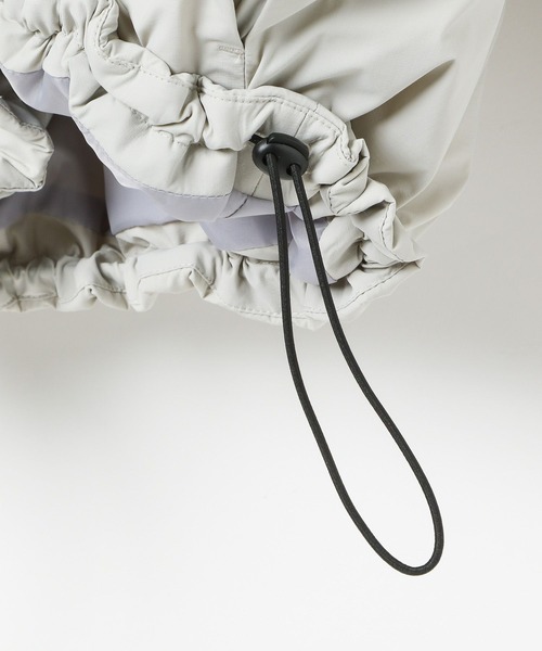 GLOBAL WORK（グローバルワーク）の「エアサーマルドロストジャケット/AND YUA ANY/576777（ダウンジャケット/コート・キッズ・グレイッシュベージュ/ブラック・LARGE/MEDIUM）」の13枚目の写真