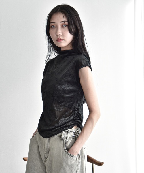 Y/lim(イリム)の「シアーベロアモックネックフレンチTシャツ(Tシャツ/カットソー・レディース・ベージュ/グレー/ブラウン/ブラック・M)」の22枚目の写真
